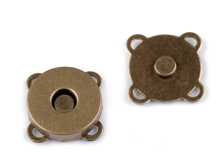 Zapięcie magnetyczne 18x4 mm stare złoto przyszywane