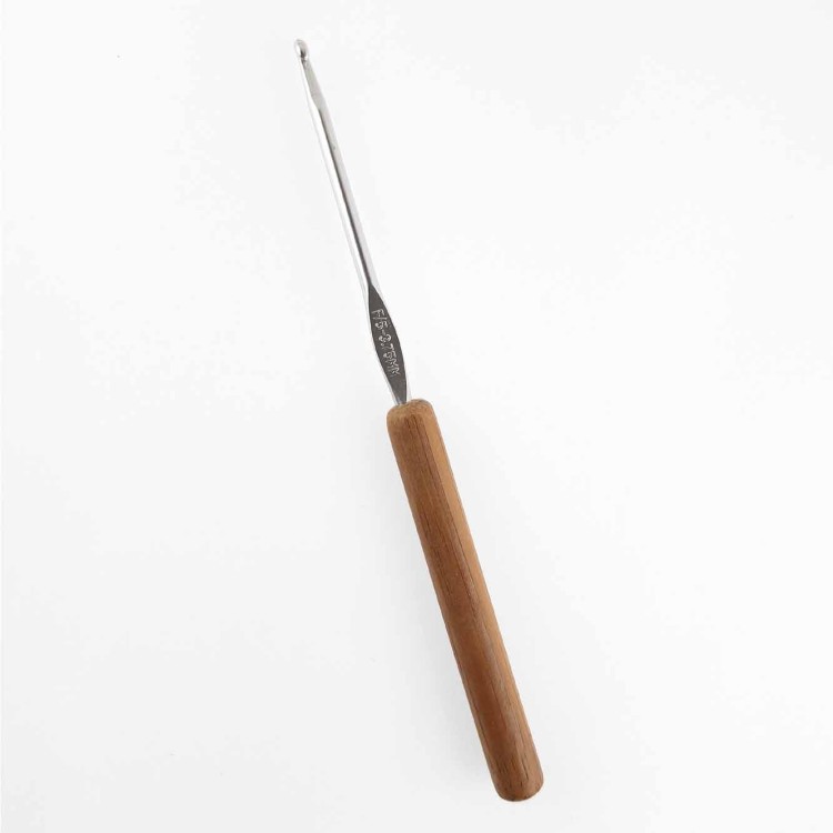 Szydełko aluminiowe z drewnianą rączką 3,75 mm SKC