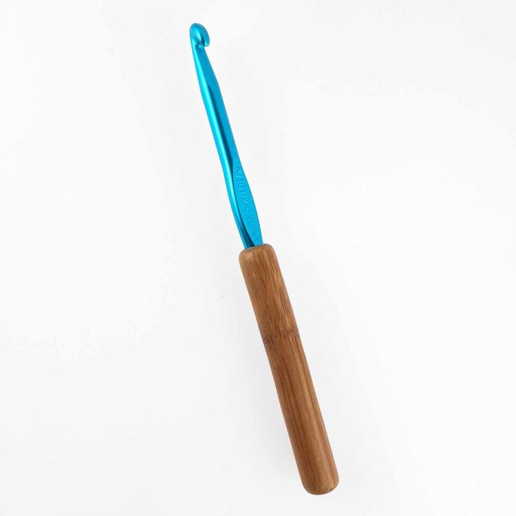 Szydełko aluminiowe z drewnianą rączką 6,50 mm SKC