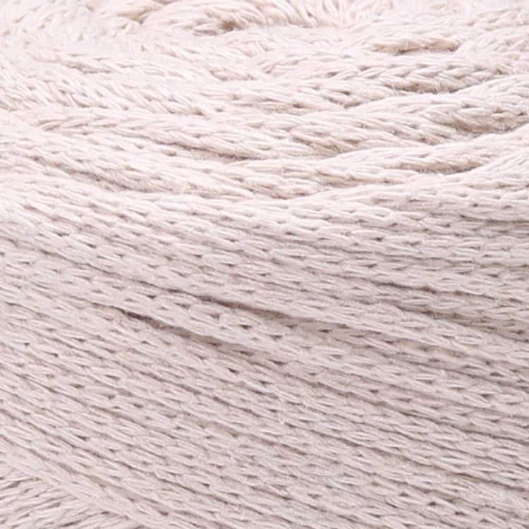 Sznurek YarnArt macrame cotton 753 jasny beżowy
