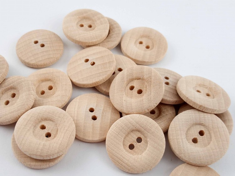 Guzik drewniany 22mm surowy