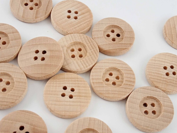 Guzik drewniany 22mm surowy